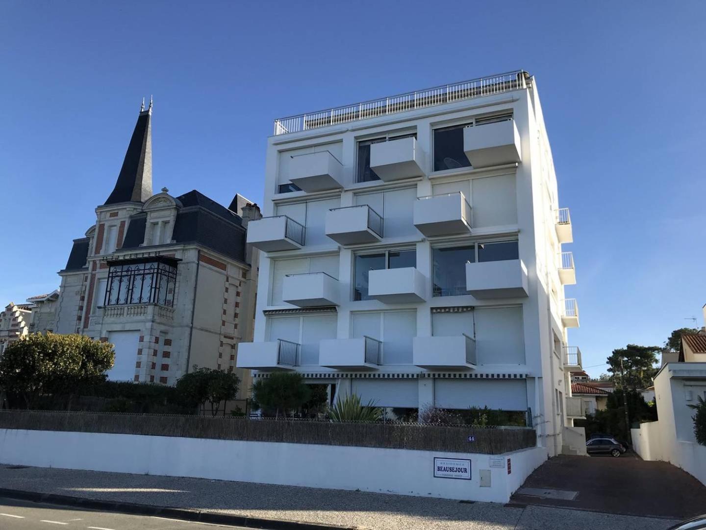 Royan - Vue Mer Pour Cet Appartement Face A La Plage - Grande Conche Екстер'єр фото
