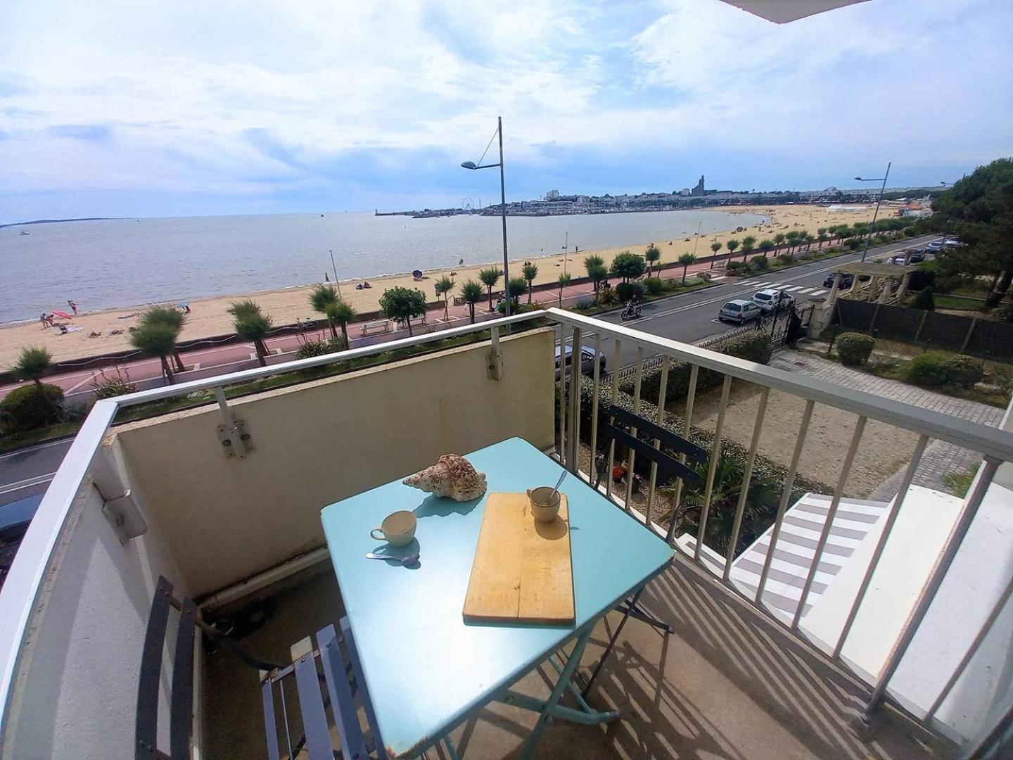 Royan - Vue Mer Pour Cet Appartement Face A La Plage - Grande Conche Екстер'єр фото